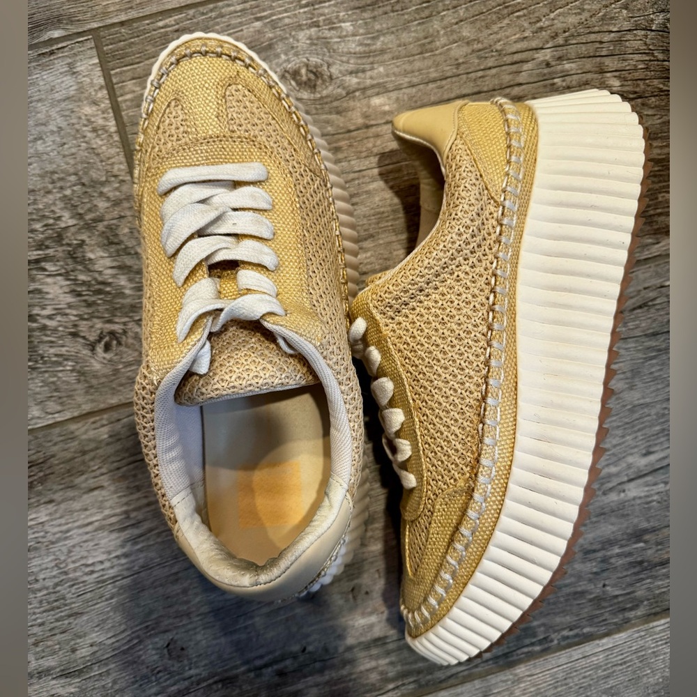 Dolce Vita Denae Platform Sneakers - Picture 8 of 10